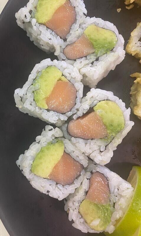 Smoked Salmon Roll